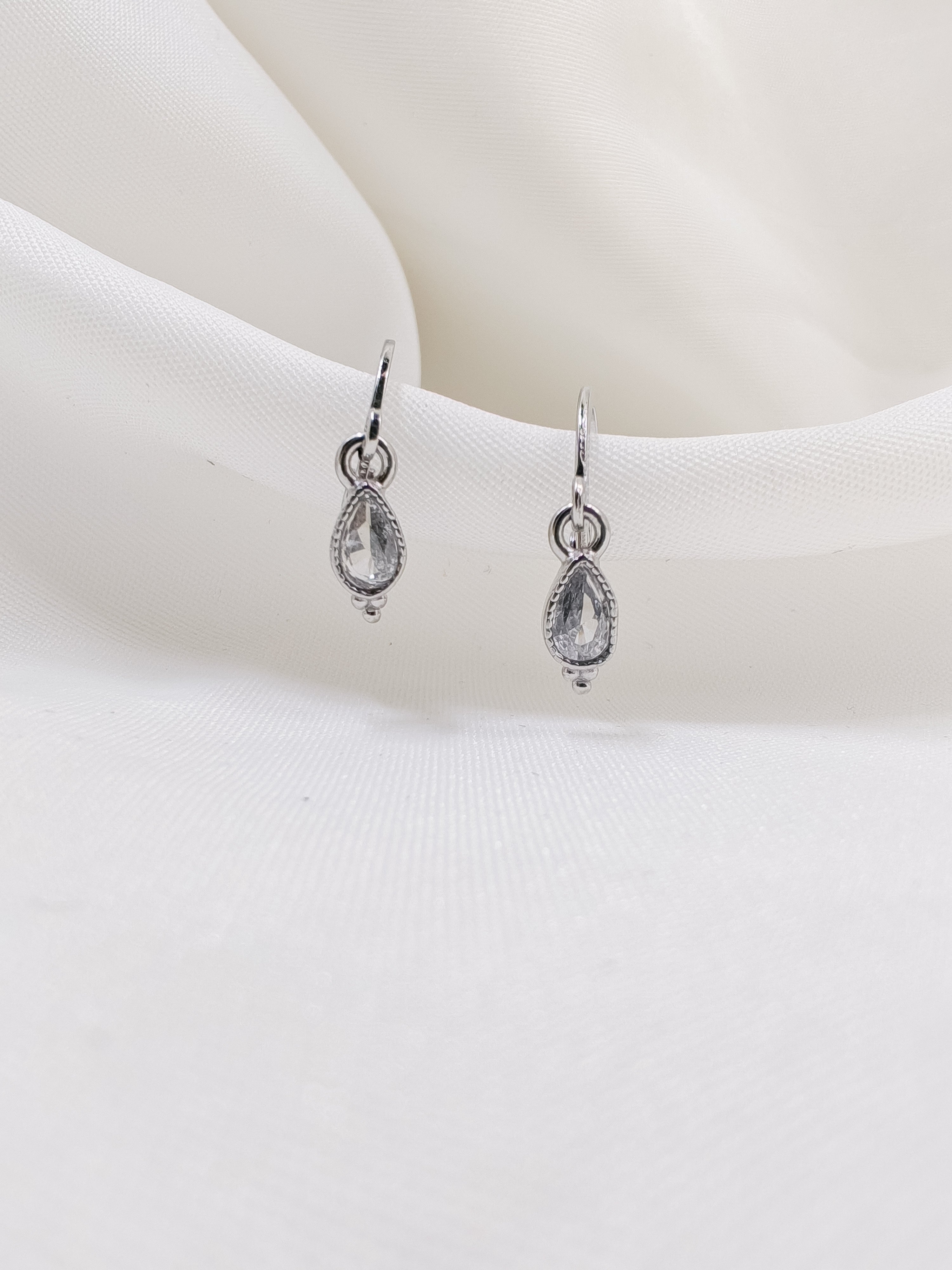 Collin boucles d'oreilles en acier inoxydable argent hypoallergénique waterproof pour femme