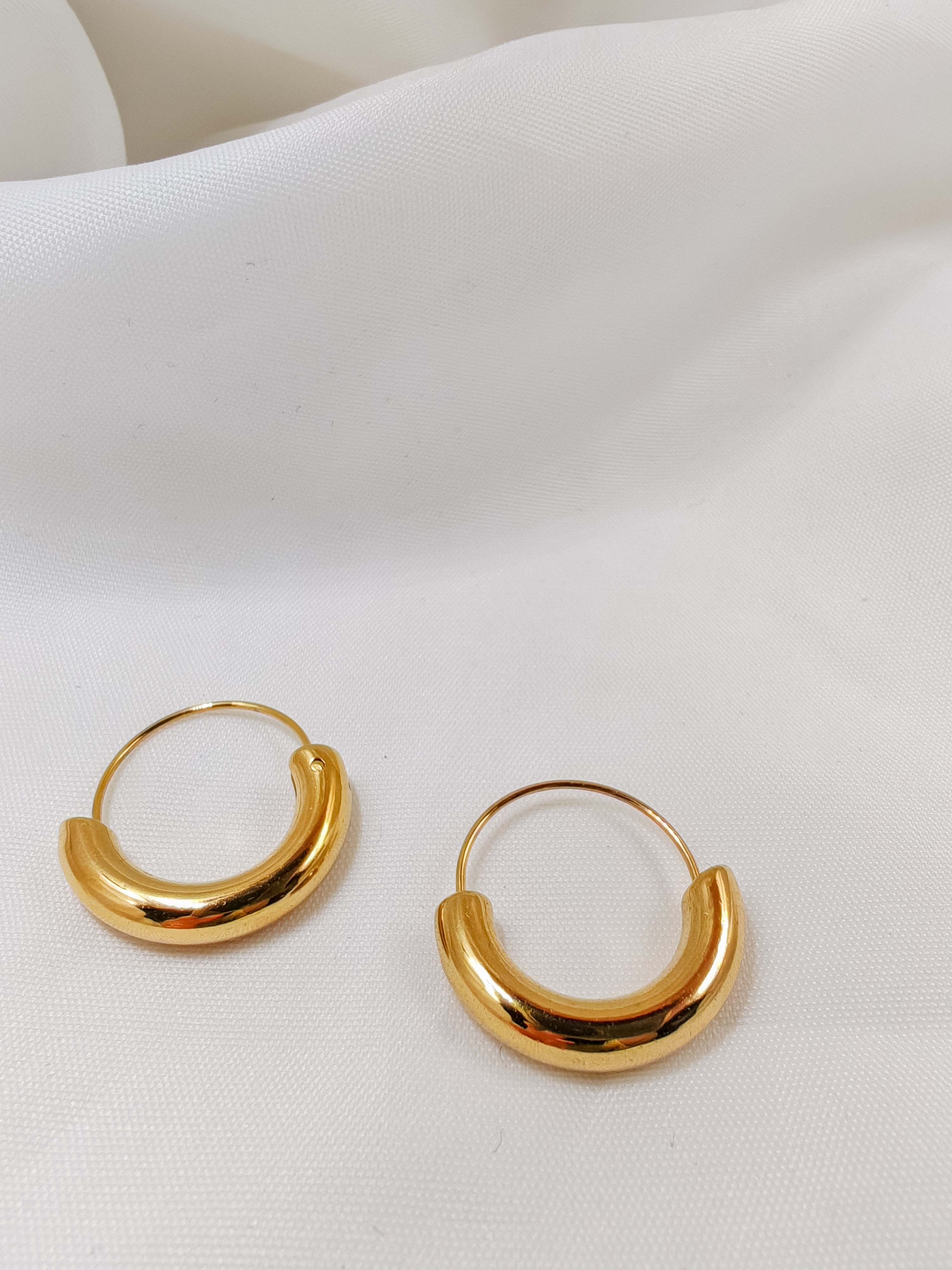 Sabrina boucles d'oreilles en acier inoxydable or hypoallergénique waterproof bijou femme